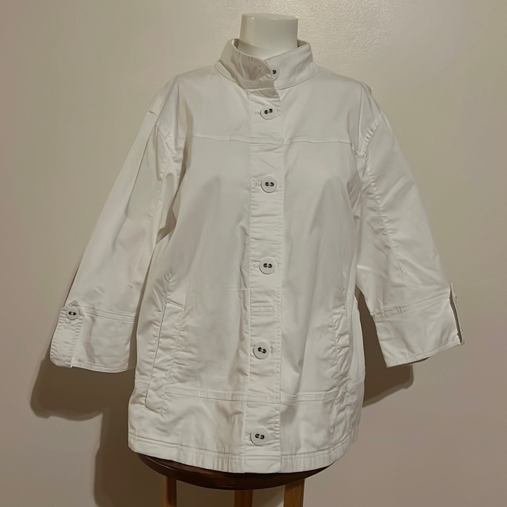 Eddie Bauer  white cotton jacket